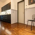 Apartment Designer Loft-ferienwohnung Im Zentrum Mit Tiefgaragen-parkplatz, Waschmaschine Und Privatterrasse Leipzig