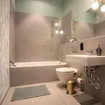Apartment Designer Loft-ferienwohnung Im Zentrum Mit Tiefgaragen-parkplatz, Waschmaschine Und Privatterrasse Leipzig