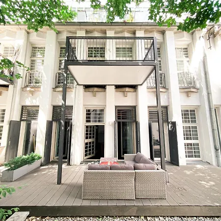 Appartement Designer Loft-ferienwohnung Im Zentrum Mit Tiefgaragen-parkplatz, Waschmaschine Und Privatterrasse Leipzig