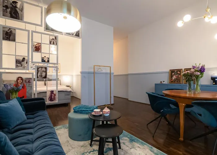 Designer Loft-ferienwohnung Im Zentrum Mit Tiefgaragen-parkplatz, Waschmaschine Und Privatterrasse アパート ライプツィヒ