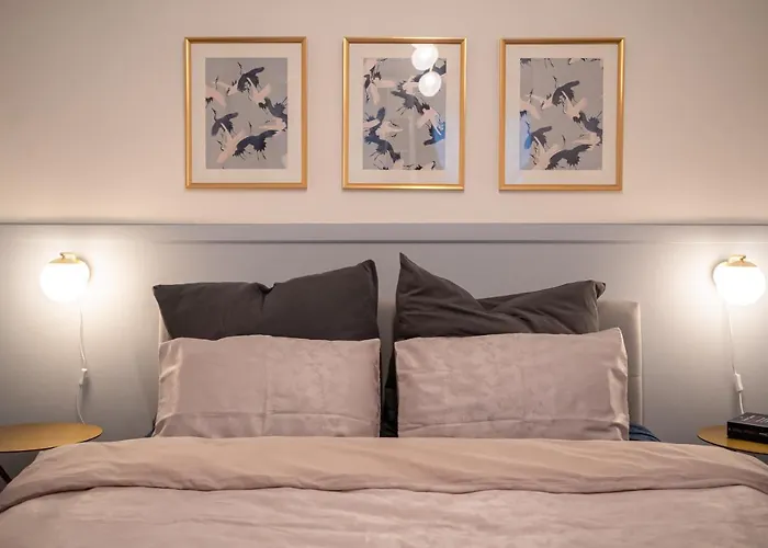 Designer Loft-ferienwohnung Im Zentrum Mit Tiefgaragen-parkplatz, Waschmaschine Und Privatterrasse *